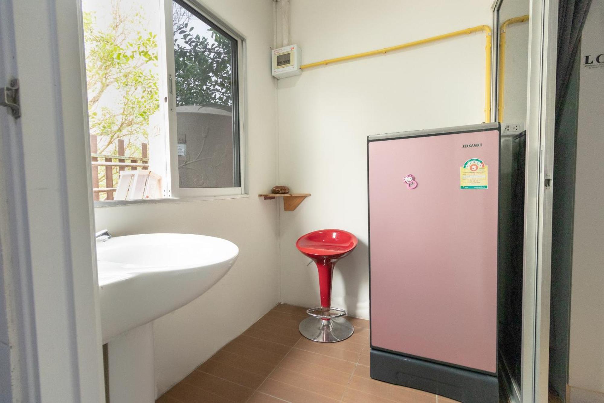 Hotel Oyo 644 Pong Pai House Bangkok Zewnętrze zdjęcie